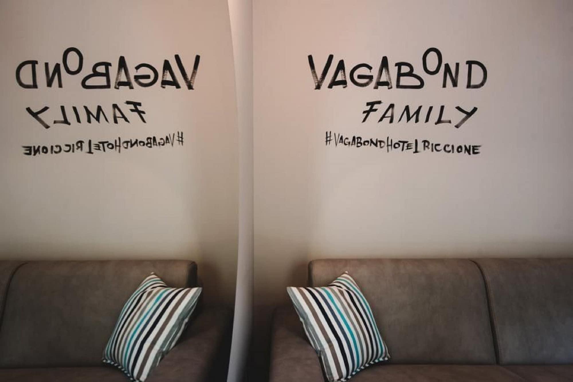 Hotel Vagabond Riccione Bagian luar foto