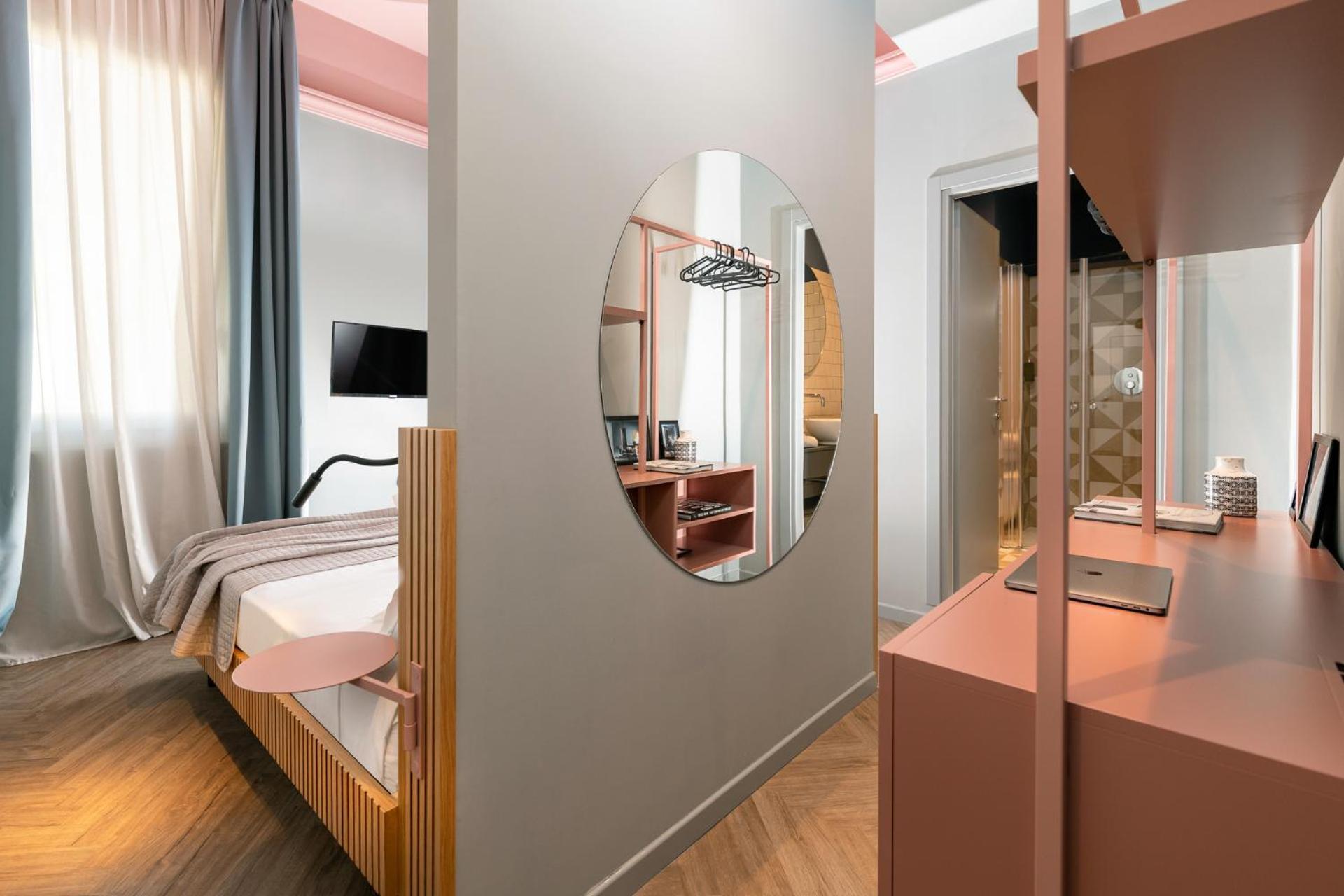 Hotel Vagabond Riccione Bagian luar foto
