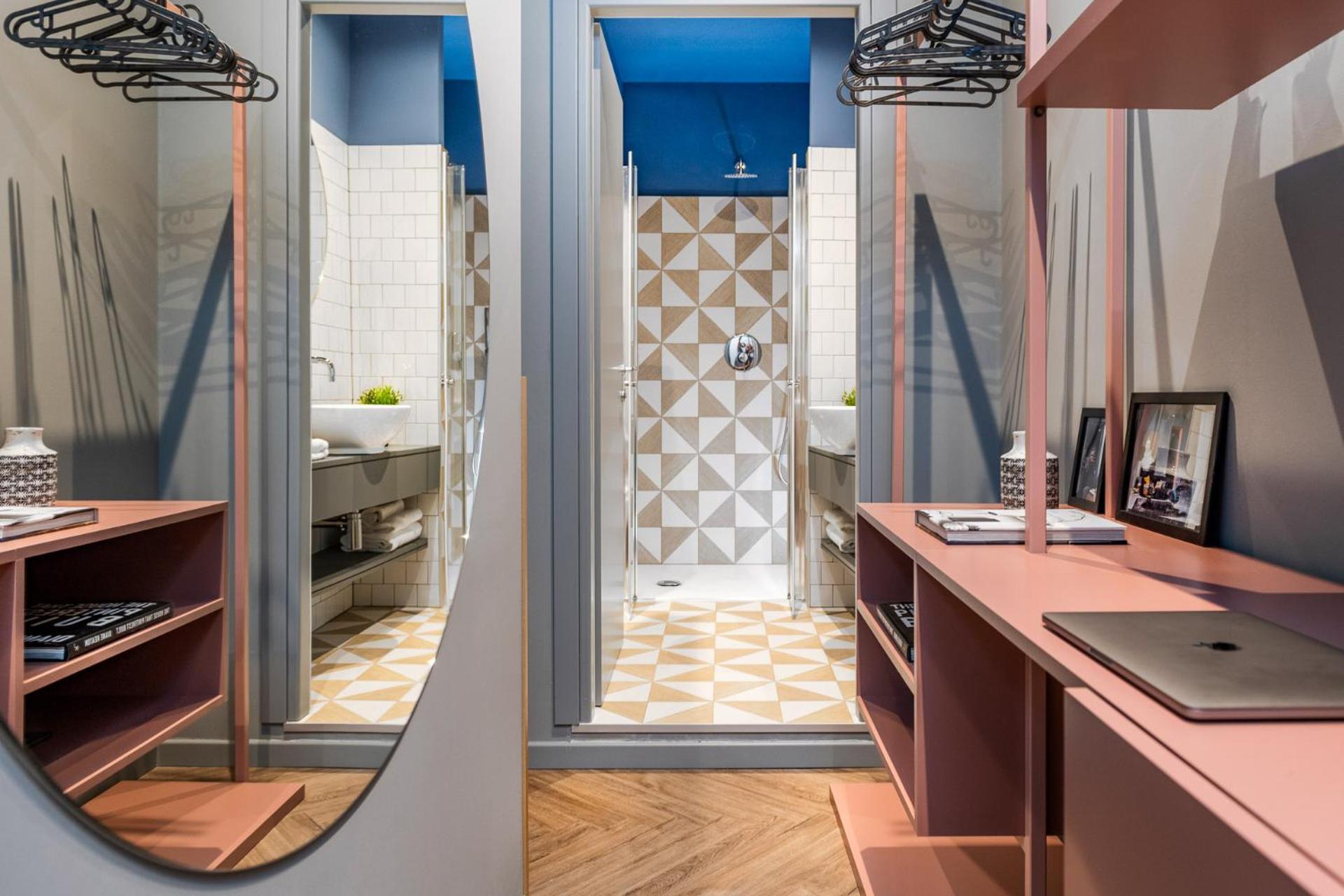 Hotel Vagabond Riccione Bagian luar foto
